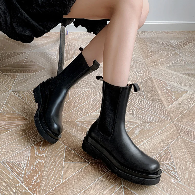 

Royesic Genuine Cow Leather Chelsea short boots women's flat ankle boots thick bottom British style Martin boots women