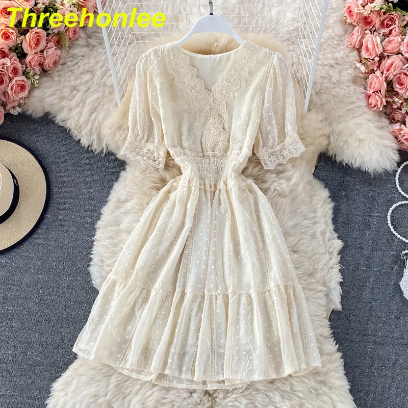 

Женское шифоновое платье с пышными рукавами, Элегантное Белое Облегающее Платье в Корейском стиле с V-образным вырезом, лето 2021