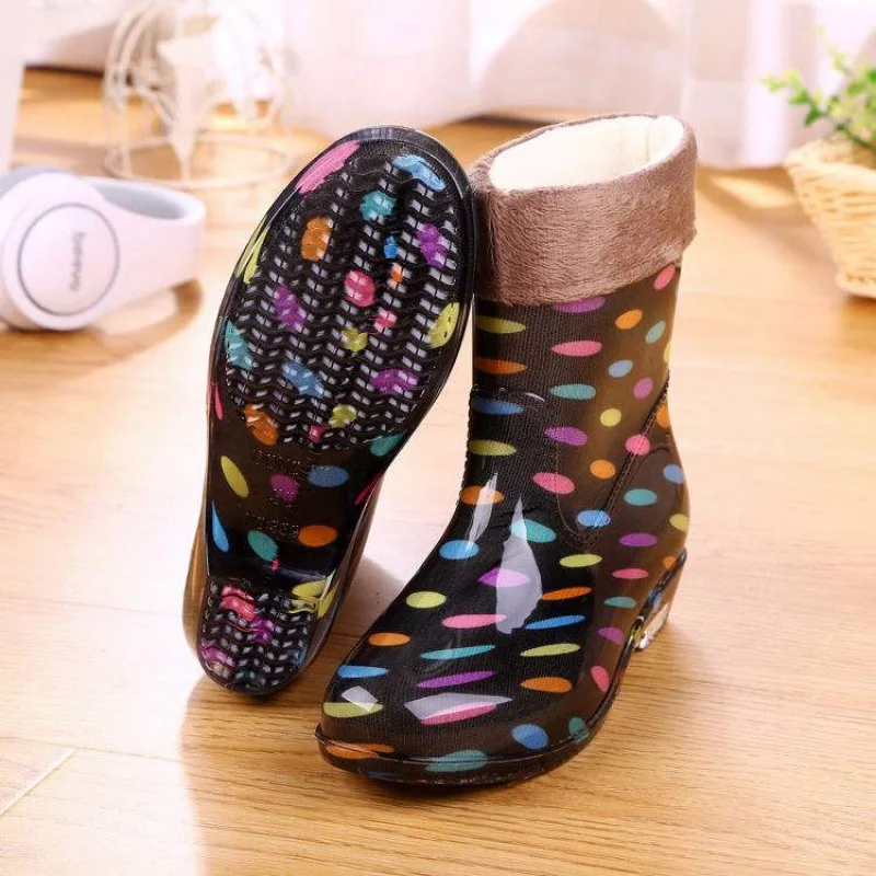Rain Boots Women's Spring Shoes Low Heels Soft Rubber Boots For Women Polka Dot Water Shoes Rubber Overshoes with Fur All Season