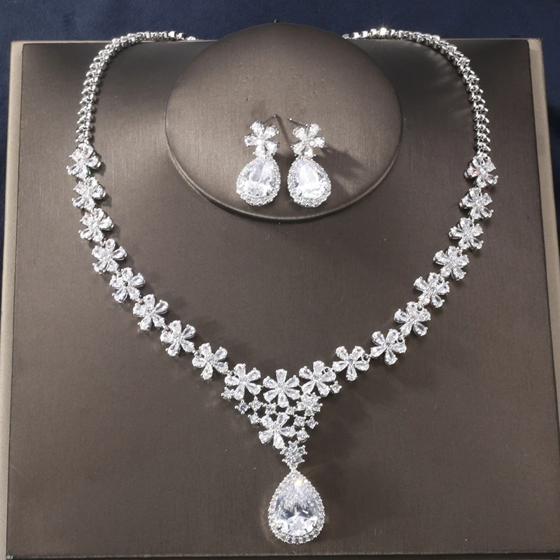 Комплект женских ювелирных украшений RAKOL серьги и ожерелье из кубического