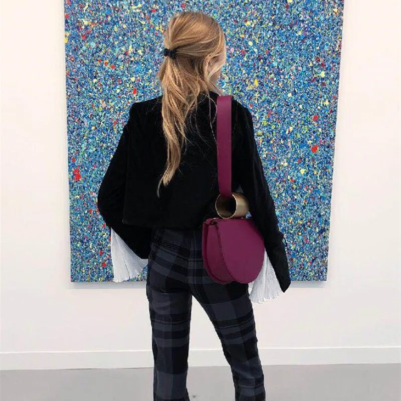 Роскошные полукруглые женские сумки верхние круглые с металлической ручкой