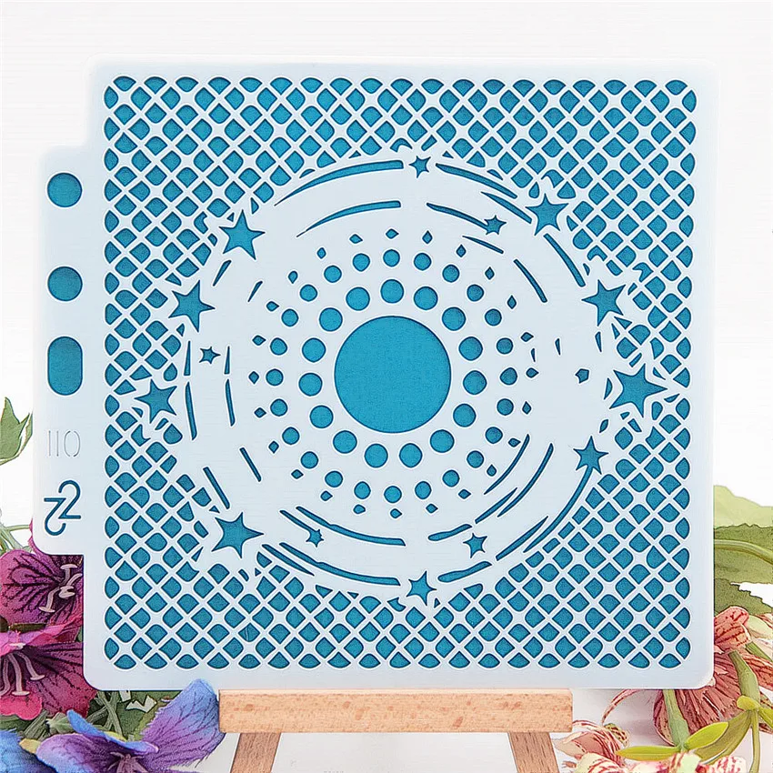 

13x14cm Stars Aperture Scrapbook Stencils Spray Plastic Mold Shield DIY Cake Hollow Embellishment Printing Lace Ruler Valentine