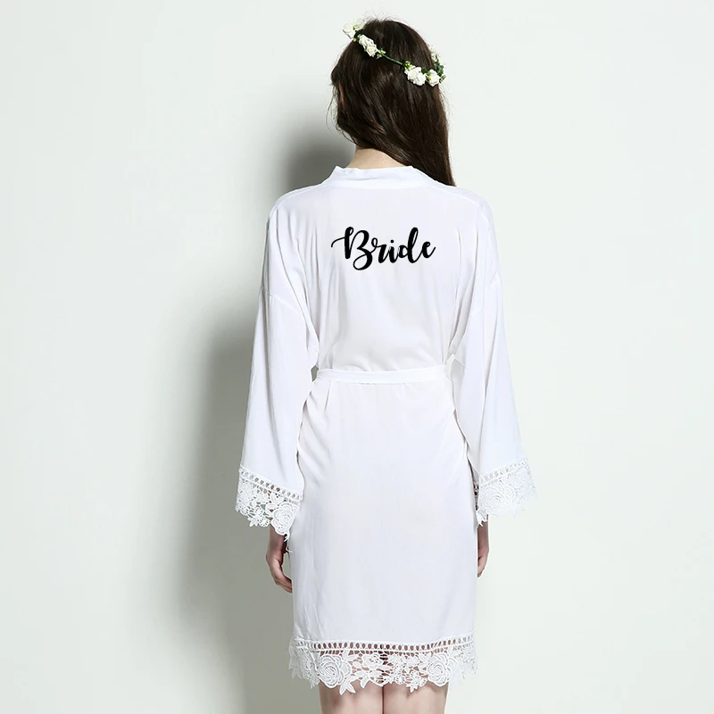 White Bride YUXINBRIDAL2019 Новинка лиловая невеста невесты халаты хлопок кимоно халаты с кружевной отделкой женский свадебный Халат короткий - Цвет: White Bride