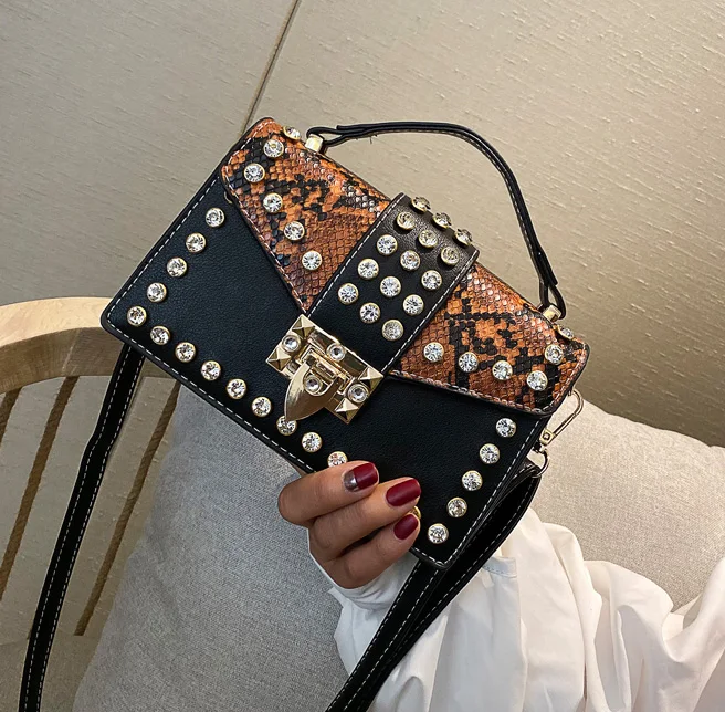 Модная женская сумка роскошная брендовая на плечо со змеиным узором для женщин