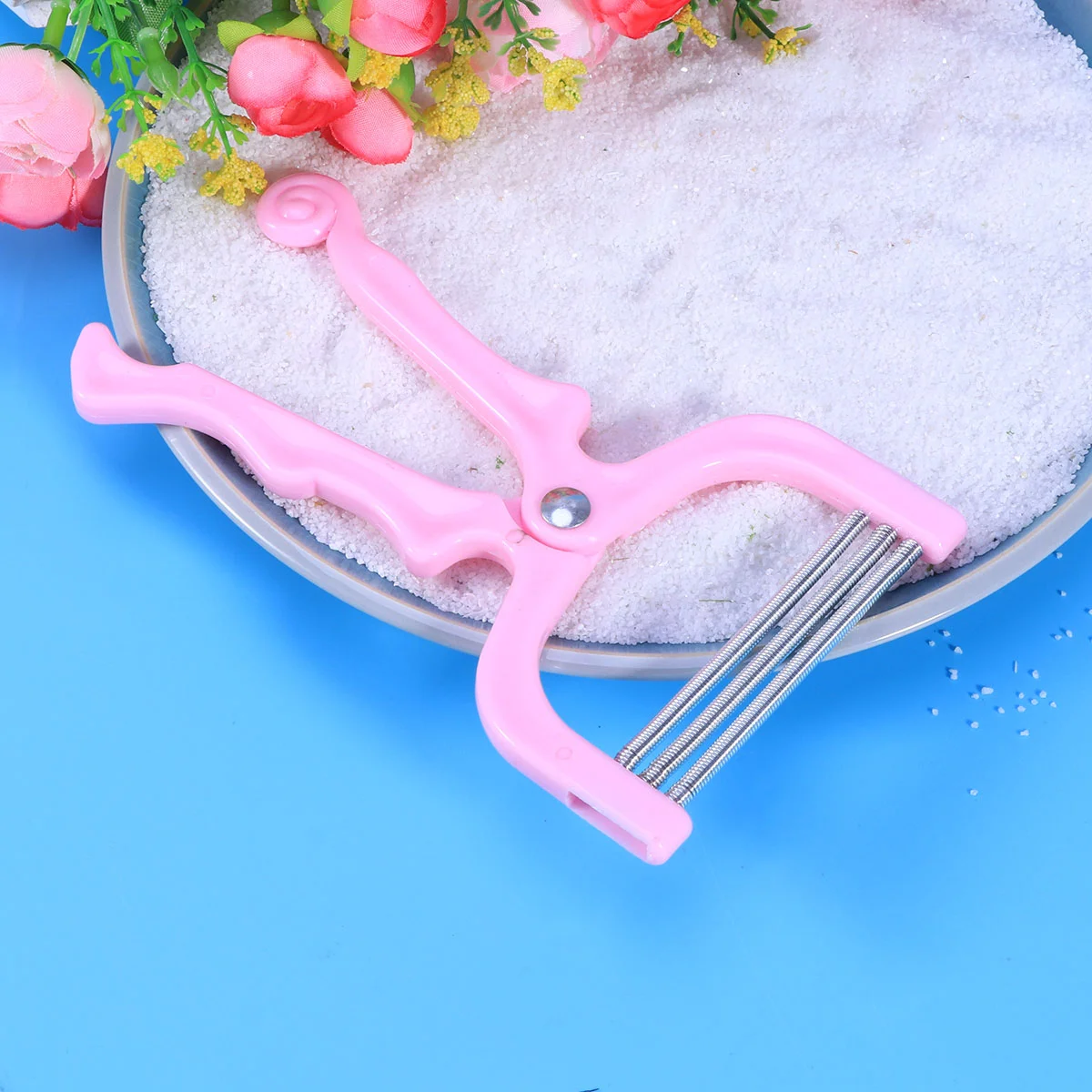 

Ручной инструмент для удаления волос на лице