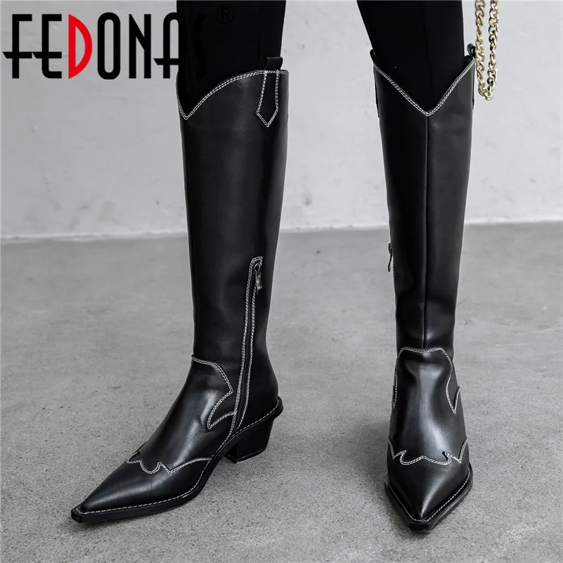 Женские ботинки FEDONAS черные до середины икры с острым носком из натуральной кожи