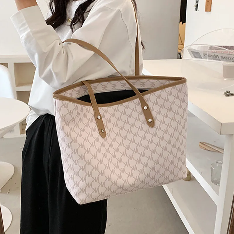 

Women Large Capacity Handbag Female Fashion Printing Shoulder Bag Simple Design Lady Casual Portable Shopping Tote Bags