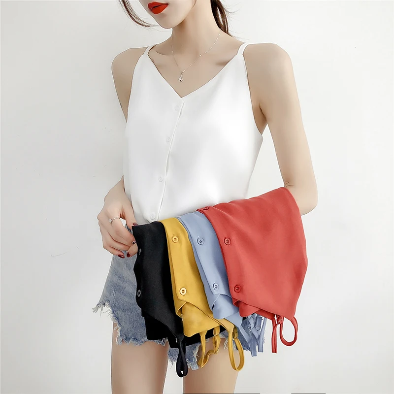 Женская шифоновая блузка на пуговицах элегантная белая без рукавов с v образным