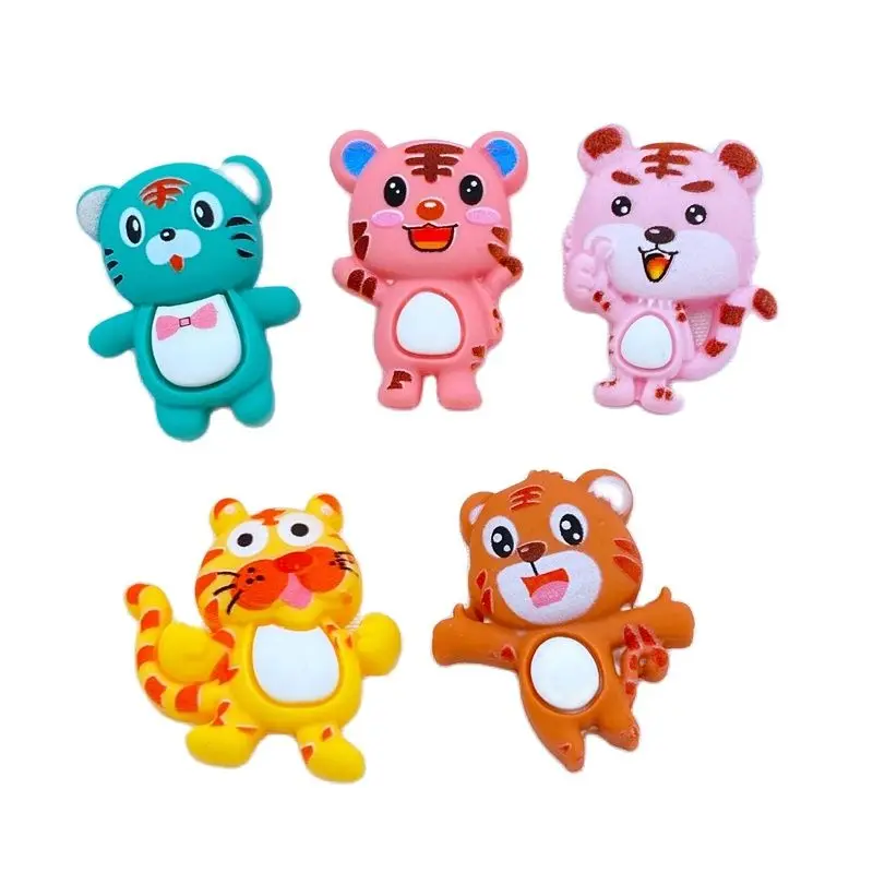 

10 шт. милый маленький тигр из смолы, фотоальбом для скрапбукинга, украшения «сделай сам», аксессуары для поделок, праздничный подарок