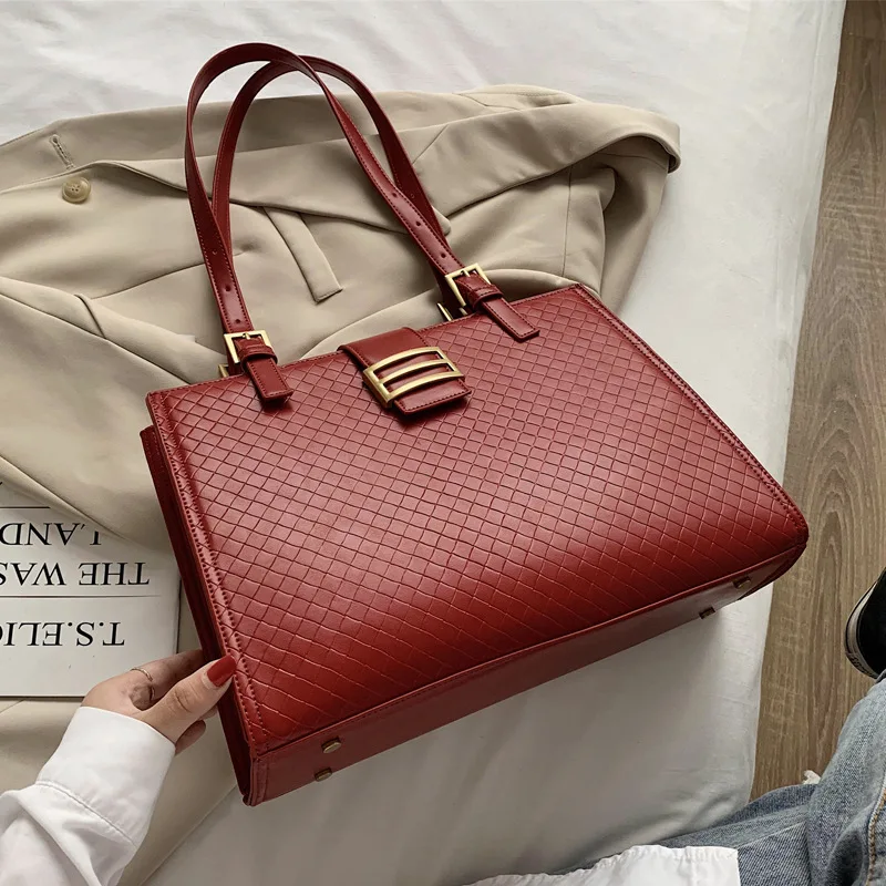 

Multifunctional casual ladies bag 2021 new square fashion simple out of the street large capacity single shoulder bag female bag