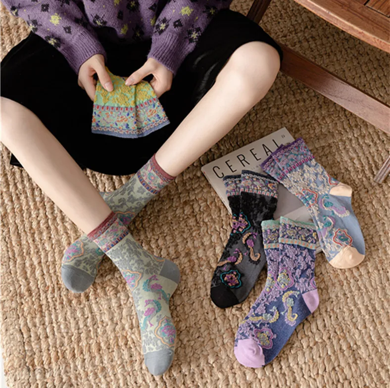 

Korean Style Women Socks Cotton Ladies Winter Socks Set Kawaii Flower Print Fashion Streetwear Cute High Quality