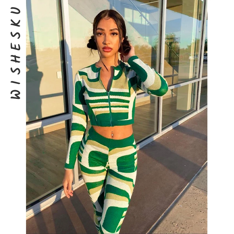 

Женский трикотажный спортивный костюм в полоску, мягкий пикантный Кардиган с длинным рукавом на молнии, короткий топ и повседневные облега...