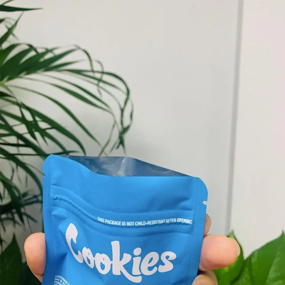 

Gary Payton COOKIES California SF 8th 3.5g Mylar Childproof Bags Packaging Connected Cookies Bag size 3.5g-1/8 Bags