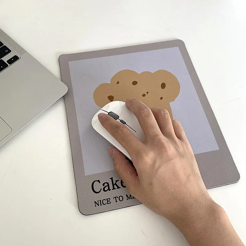 Коврик для мыши Ins с мультяшным рисунком резиновый нескользящий милый коврик