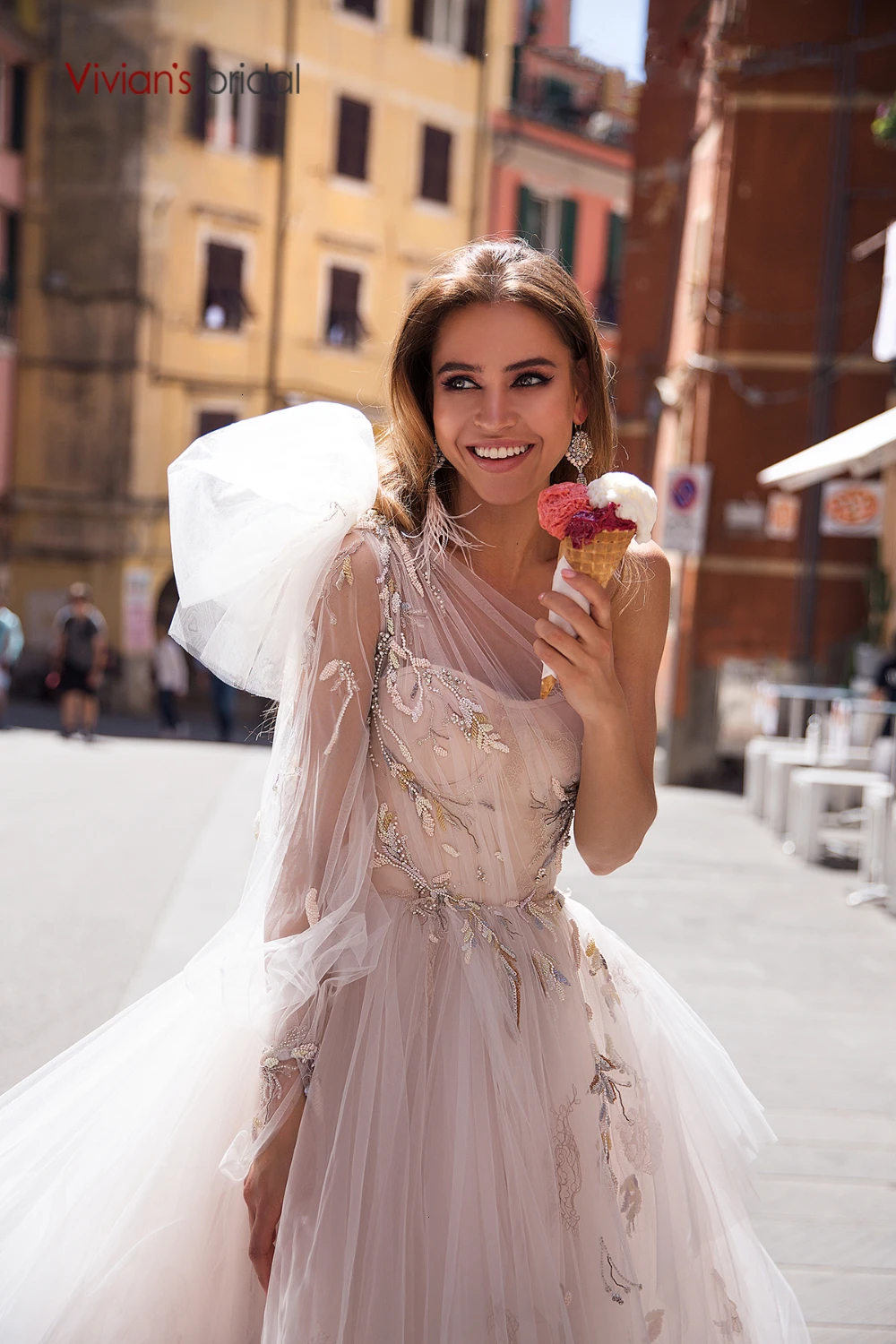Vivian's bridal lovely одно плечо большой бант мягкий тюль свадебное свободное кружевное
