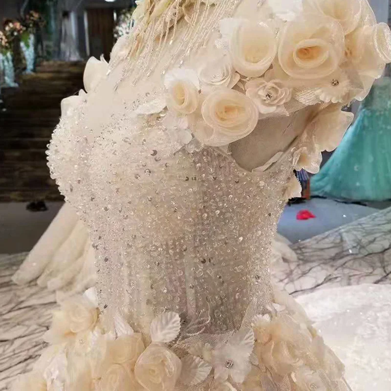 LS11013 Лепестковые Цветы свадебное платье в стиле принцессы с высокой горловиной и