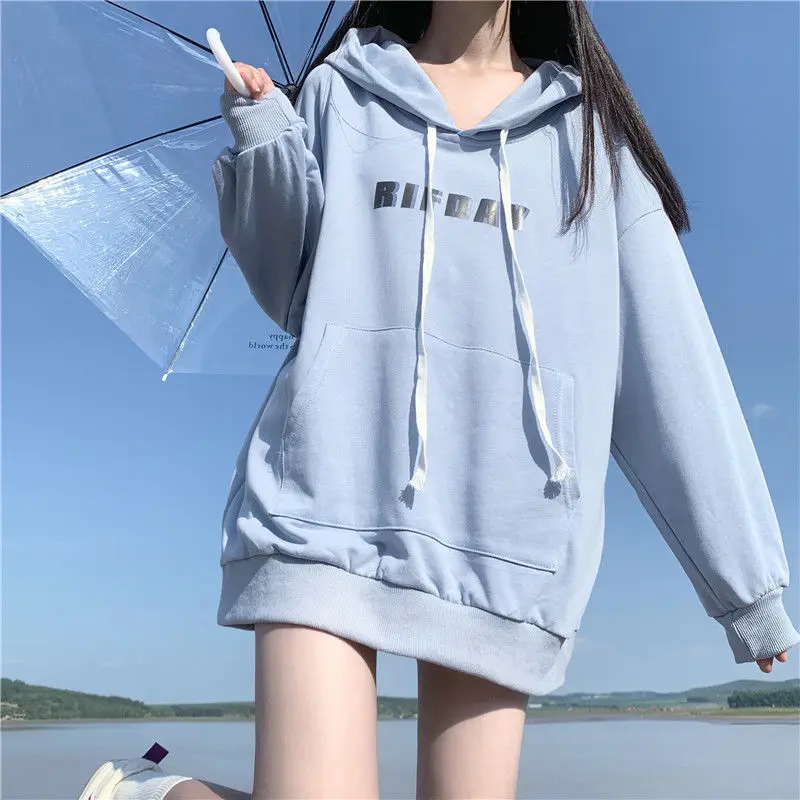 

2021 spring is a hooded girl middle school student Korean version of loose thin small Qing new ins academic style