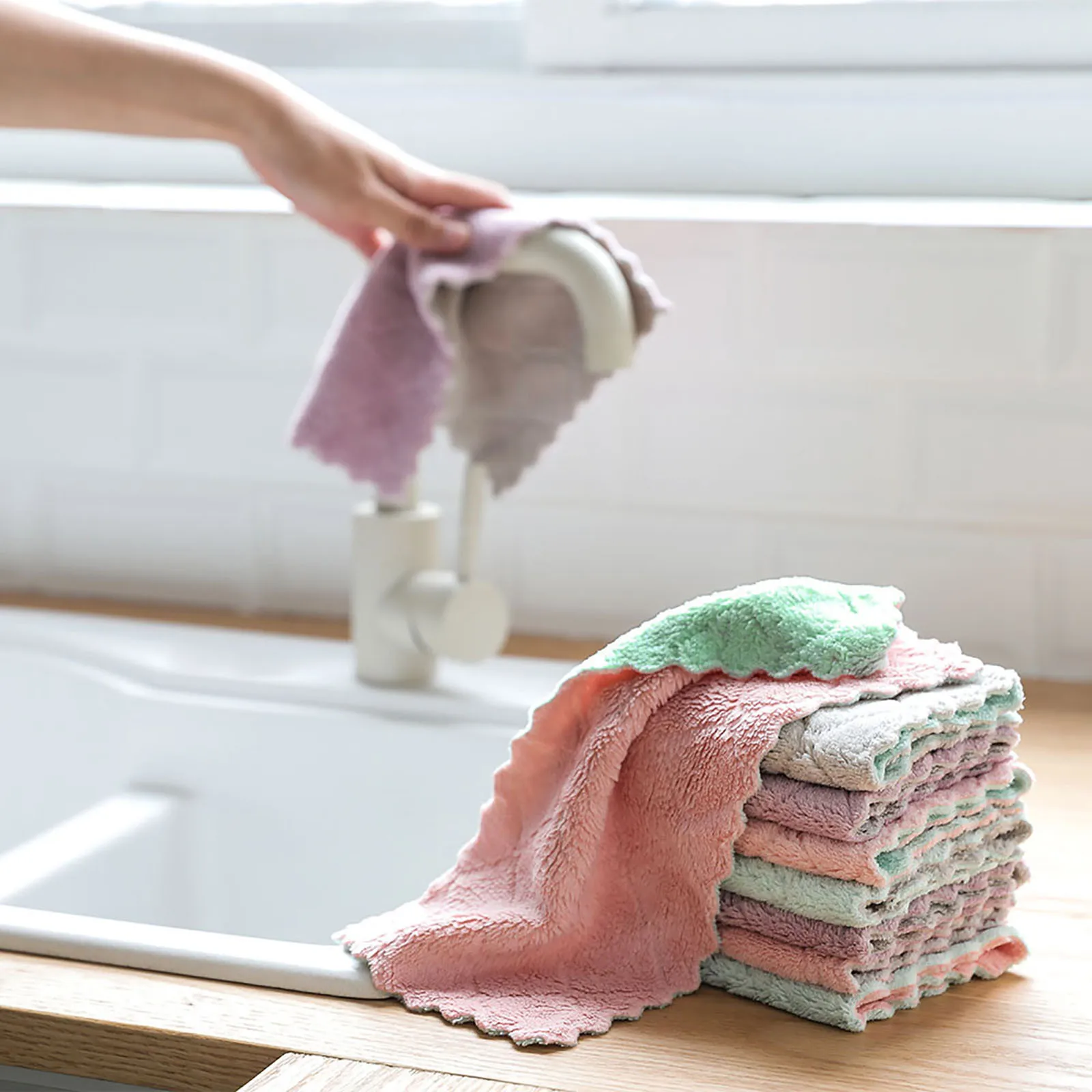 

Household Cleaning Tools & Accessories Cleaning Cloths Nonstick Oil Coral Velvet Hanging Hand Towels Kitchen Dishclout #py10