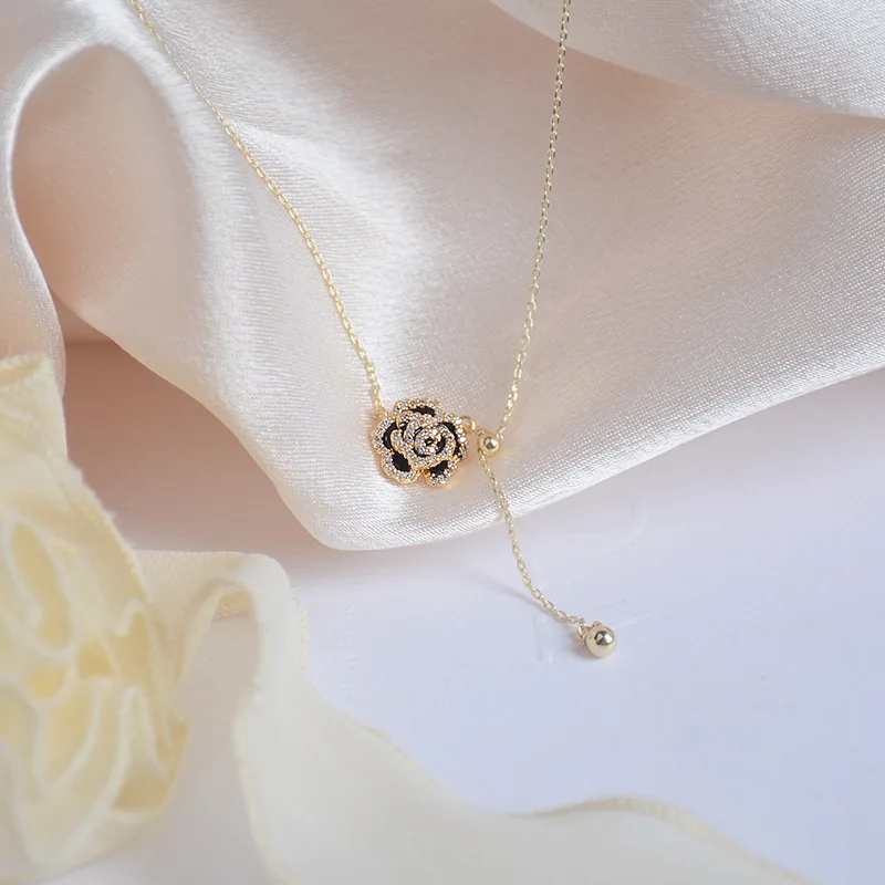 

Luxury Women Jewelry Inlaid Rhinestone Camellia Necklace Rose Flower Stretched Clavicle Chain Accessories cCollares Para Mujer