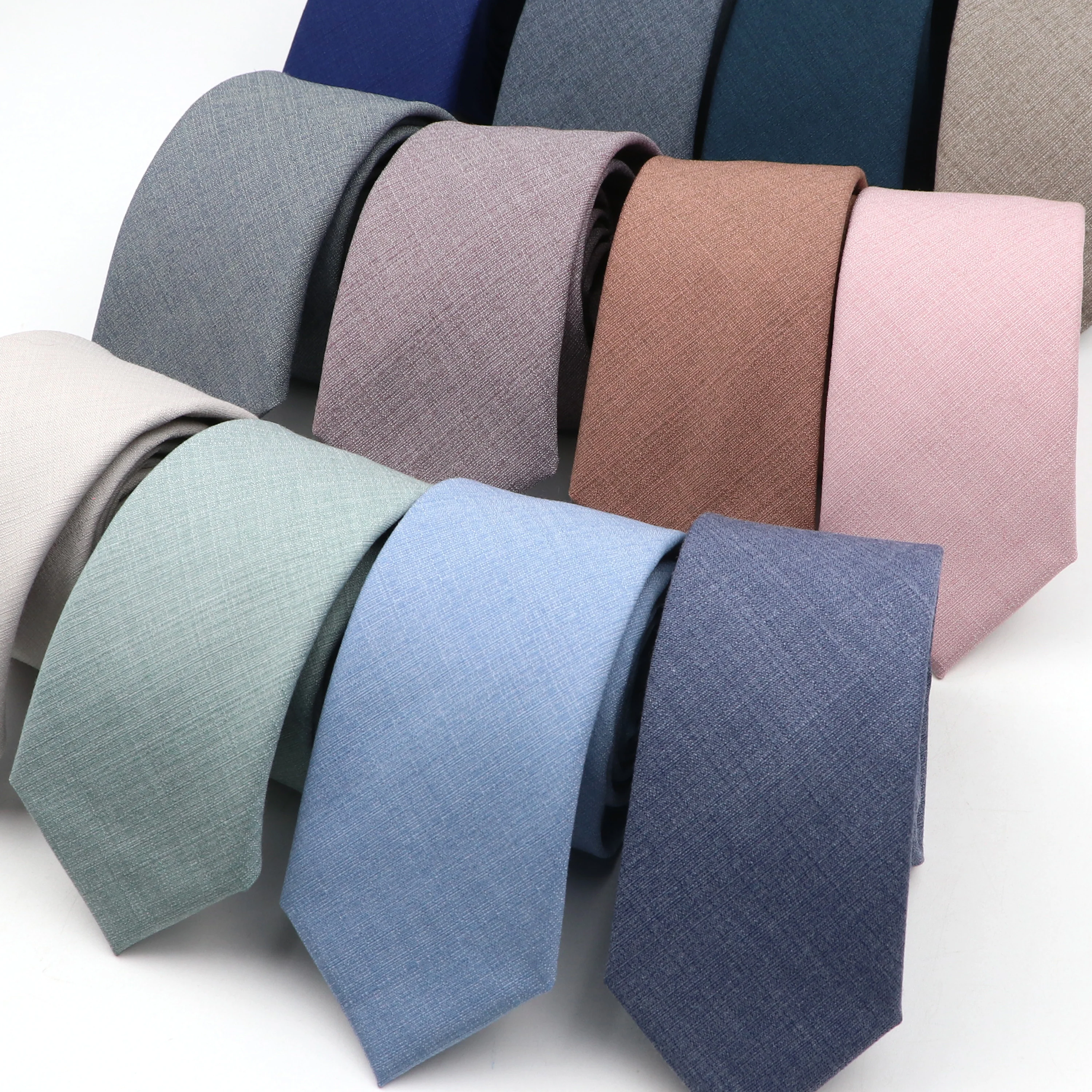 Фото Новинка Классические однотонные галстуки высокого качества мягкие тонкие