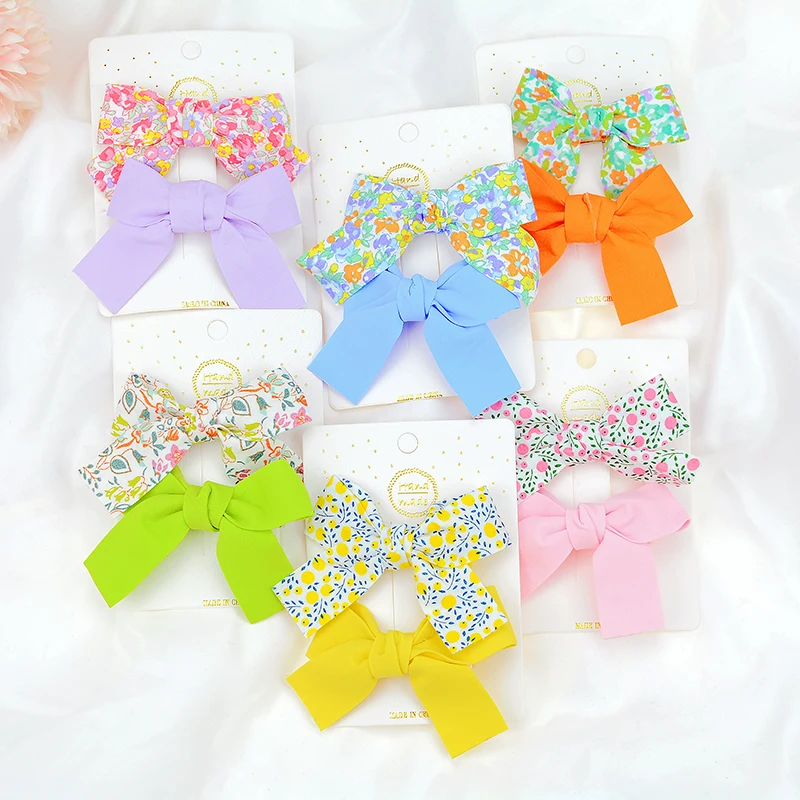 

2 Pcs/Pack Floral Printing & Solid Color Girls' Hair Bow Toddler Baby Girls' Bow Hair Clips Hairpins Barretets Accessories