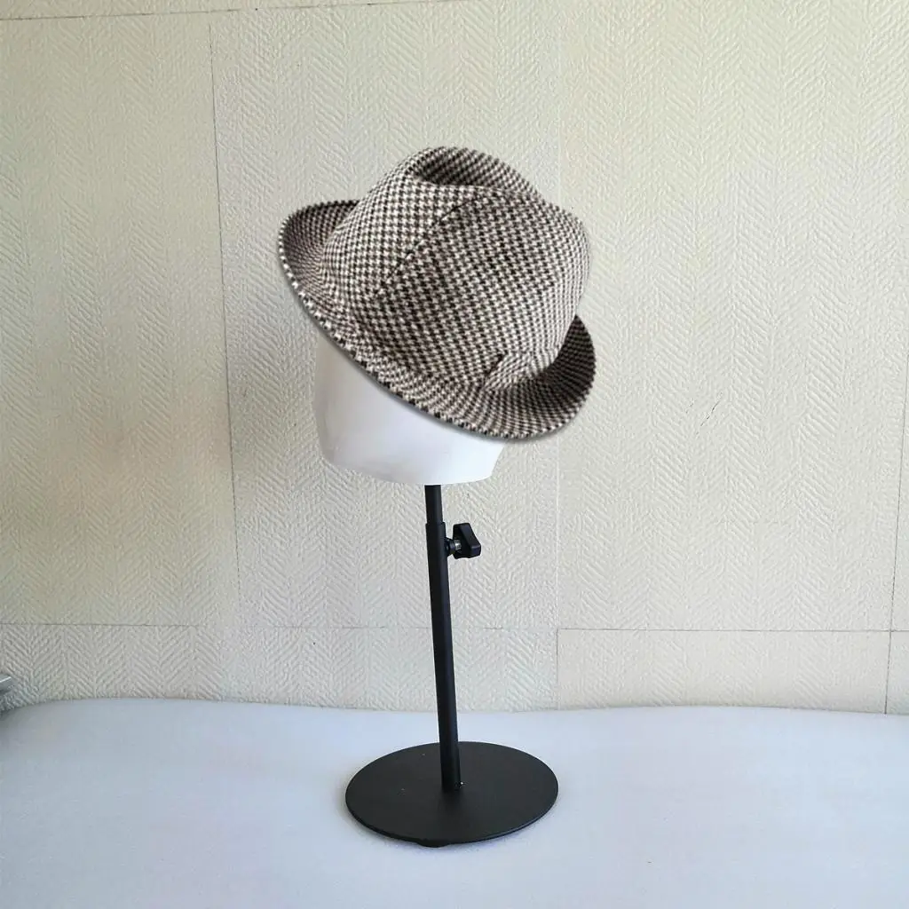 

Smooth Hair Wig Mannequin Head Height Adjustable Hat Holder Display Stand White