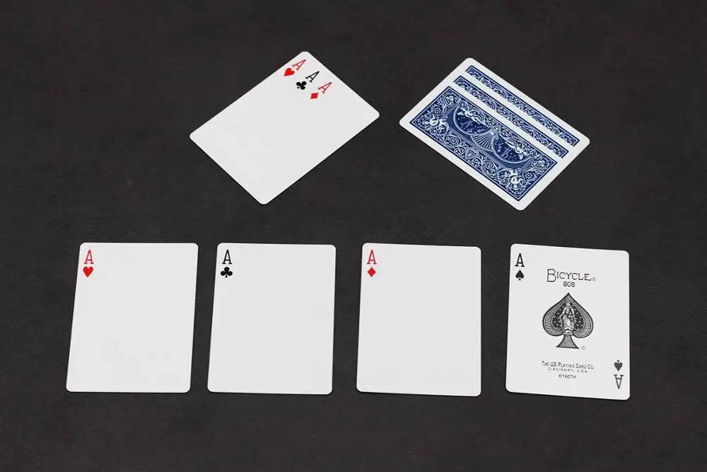 Настоятельно рекомендуем! 1 шт. 52 оттенки красного трюка от Shin - Magic Tricks