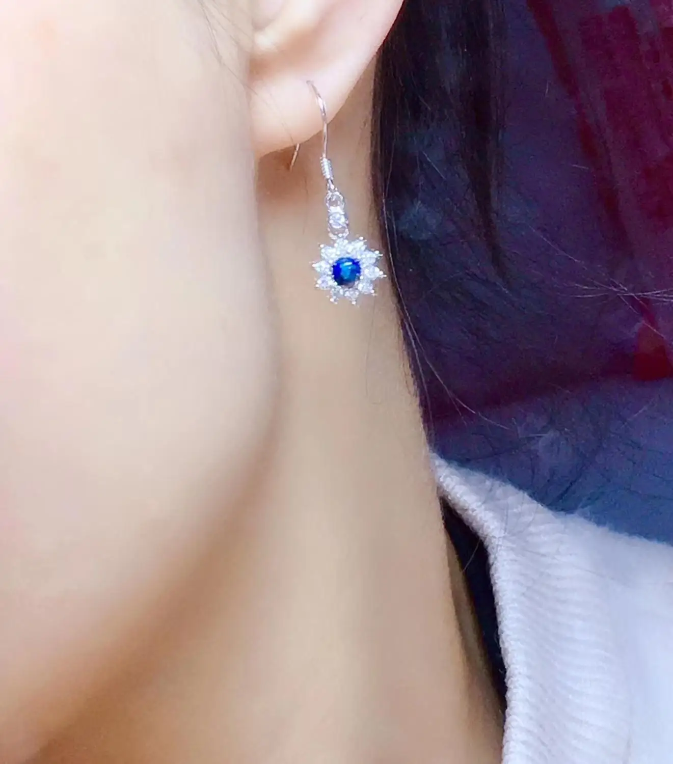 

Женские серьги из серебра 925 пробы, с синим сапфиром