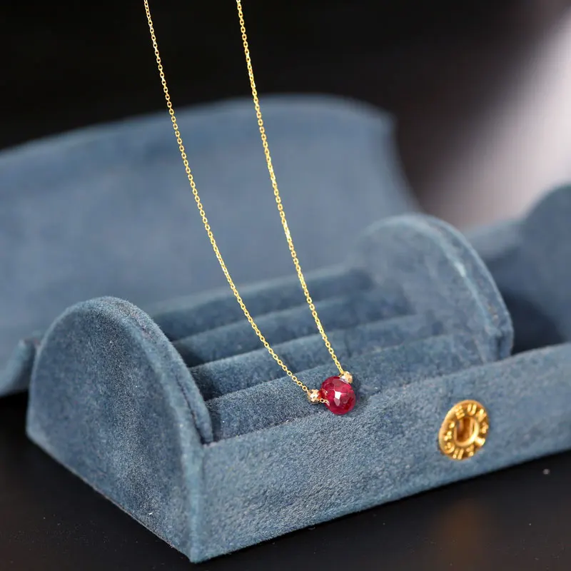 

DAIMI Faceted Ruby Single Pendant Light Luxury Style 18K Gold Genuine Gemstones Clavicle Chain Necklace