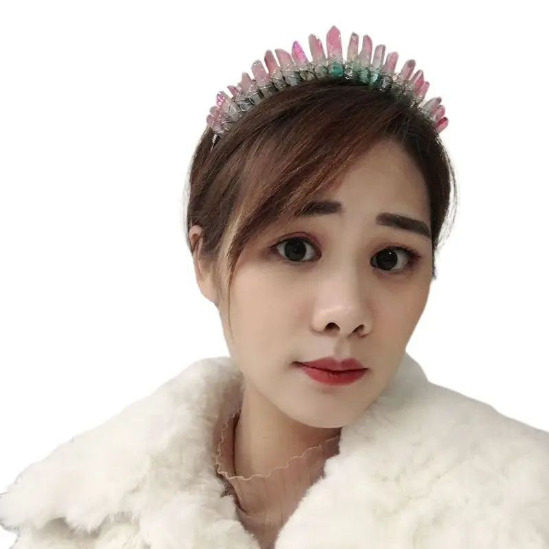 2020 ручной работы кварцевый кристалл Корона градиент зеленый розовый камень