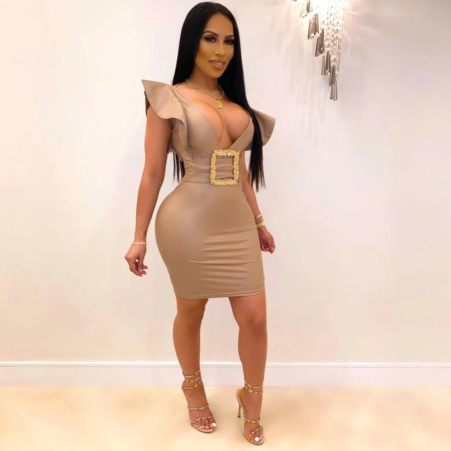 Женское облегающее платье с оборками плотное вечернее телесного и черного цвета