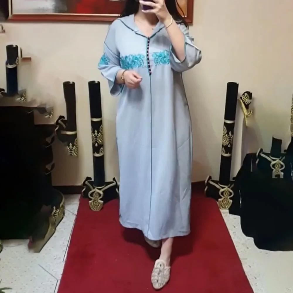 

Summer 2021 Fashion Casual Muslim Europe America Oversize Indie Solid Color Embroidered Women's Dress Loose Casual Long Sleeve