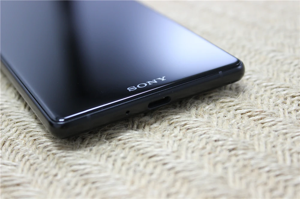 Sony Xperia XZ2, четыре ядра, 5,7 дюймов RAM, 4 Гб rom, 64 ГБ, камера 19 МП, разблокированный мобильный телефон с одной sim-картой, LTE, Android, мобильный телефон