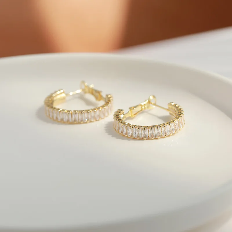 Элегантные циркониевые серьги модные Женские винтажные золотистые недорогие в