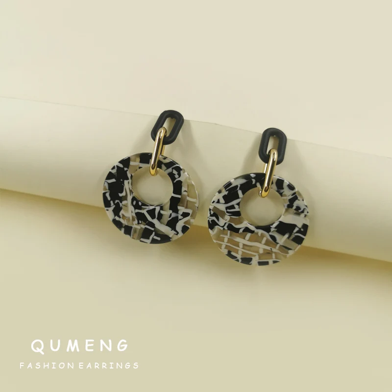 

Винтажные классические круглые серьги-подвески QUMENG в виде сетки, акриловая кислота, висячие серьги 2021, высококачественные ювелирные издели...