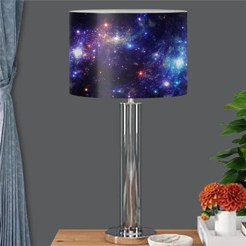 Фиолетовый абажур для лампы с космическим принтом Галактики настольная лампа