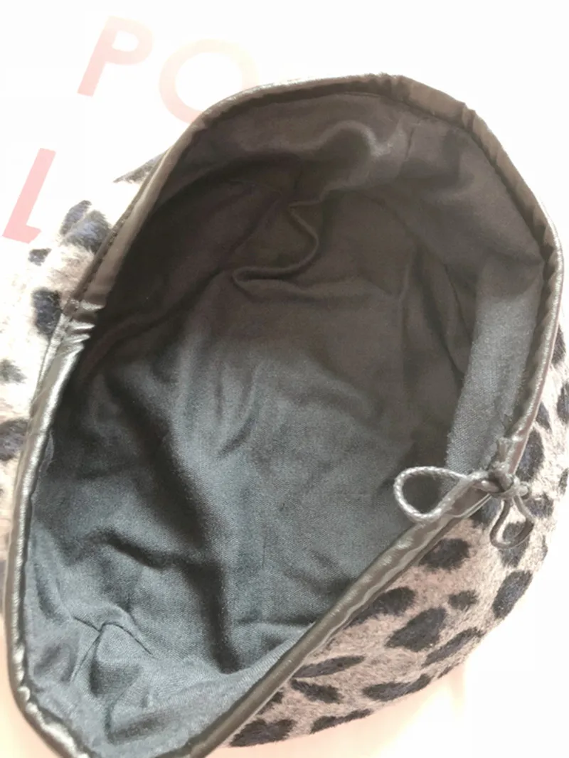 

leopard Beret autumn winter flat cap grey camel color women hat felt wool material warm comfortable fashion beret femme 58cm