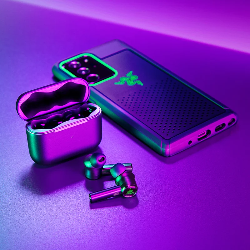 

Беспроводные игровые Bluetooth-наушники Razer с активным шумоподавлением