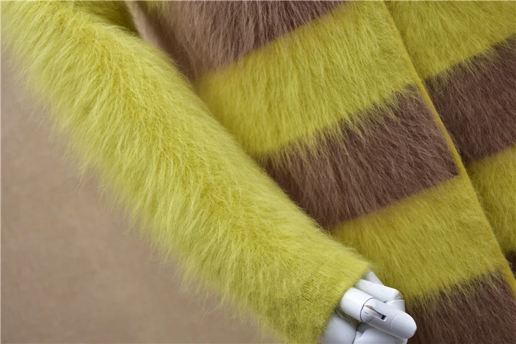 Пальто женское из ангорской шерсти с круглым вырезом и длинным рукавом |