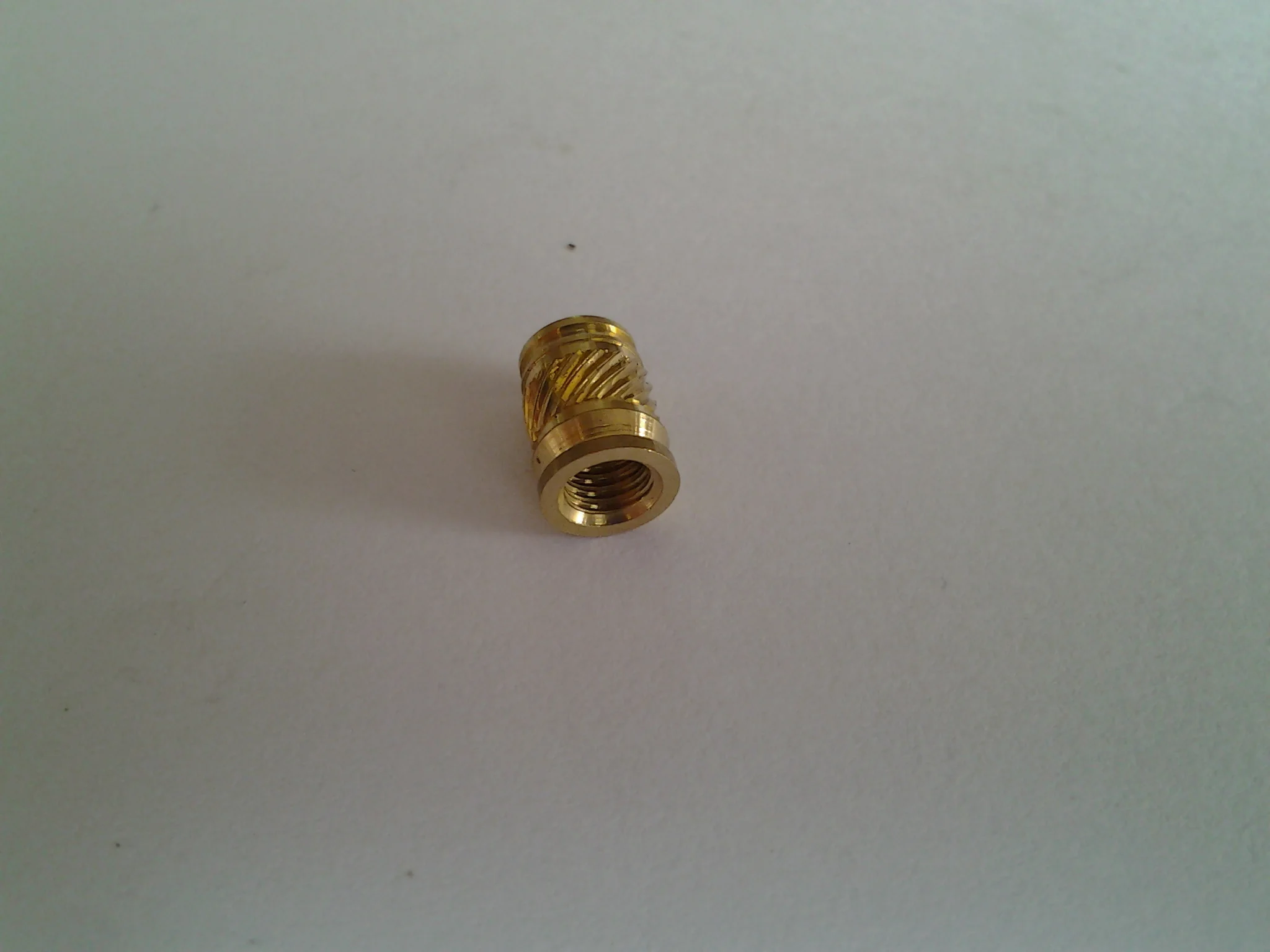 

ISB-M3/M4/M5/M6/256/440/632/832/032/0420 Ultrasonic/Heat Staking Inserts,Brass Nuts, Symmetrical,Thru-Threaded