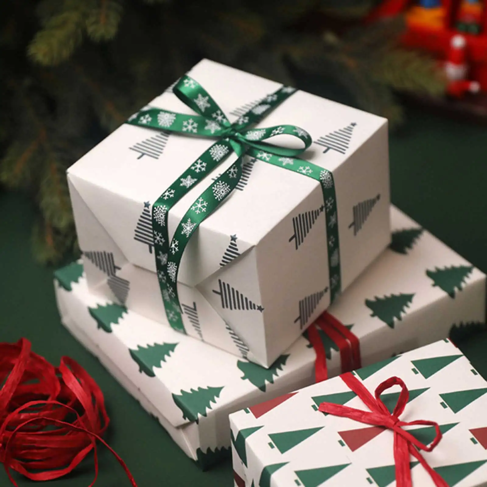 

5 Rolls Christmas Ribbon for Christmas Tree Bows Wreath DIY Crafts Floral Bows Wreath Gift Wrapping Decorations 5.46yard