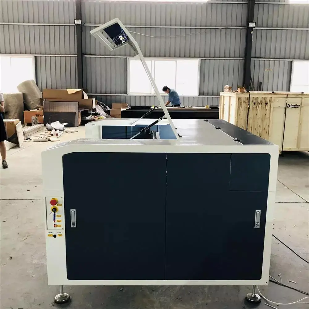 2021 новый стиль Cnc CO2 лазерный гравировальный станок с вращающимся и вертикальным