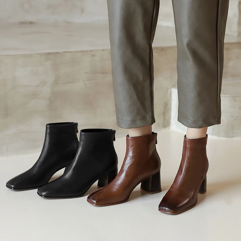 

European station Martin boots retro thick-heeled square toe short boots female high-heeled all-match female boots 2021