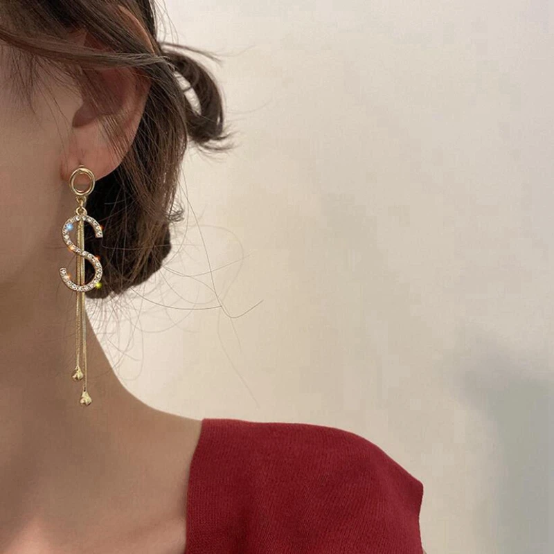 

Letter Full Rhinestone S Long Tassel Earrings Dongdaemun, Korea, All-match Earrings Fashion Student Female Earrings 1pair 8*1cm