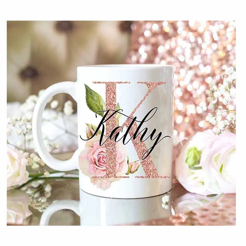 Персонализированная кофейная кружка цвета розового золота с именем и