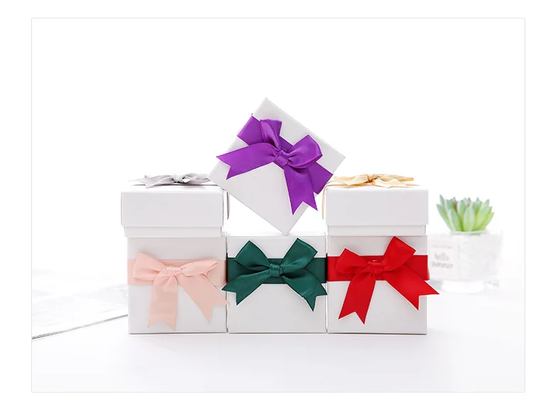 Подарочная коробка с бантом для украшений сделай сам шкатулка демонстрации