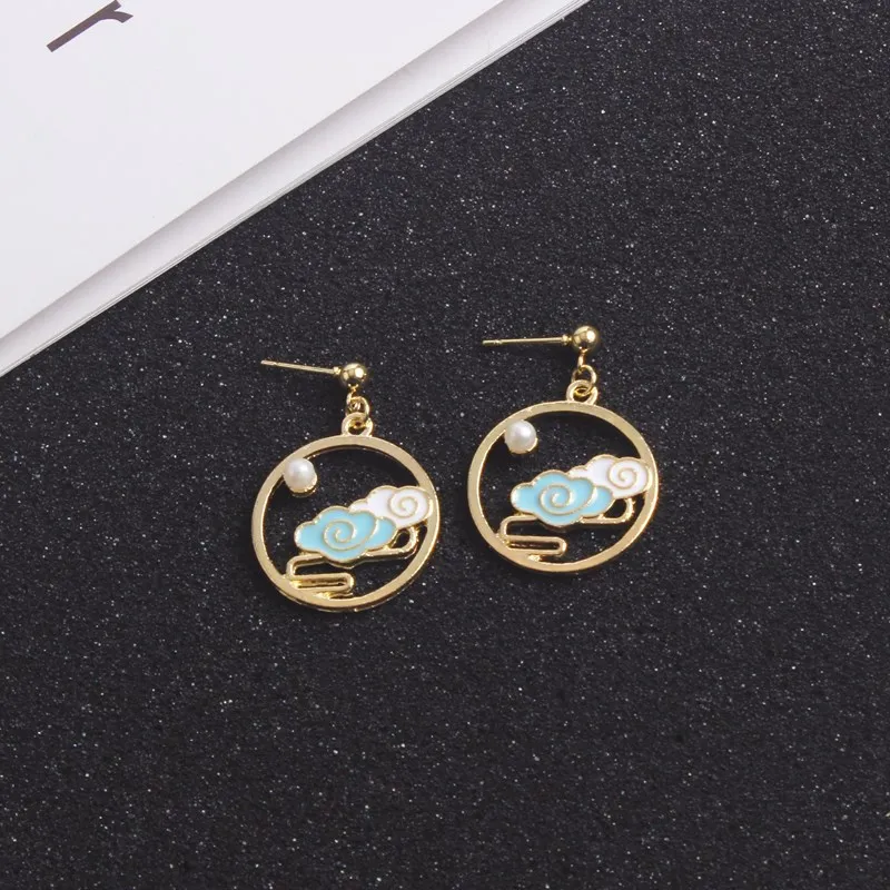 Волшебные дорожные серьги женские кольца для ушей 2020 Новый стиль Мода круглое