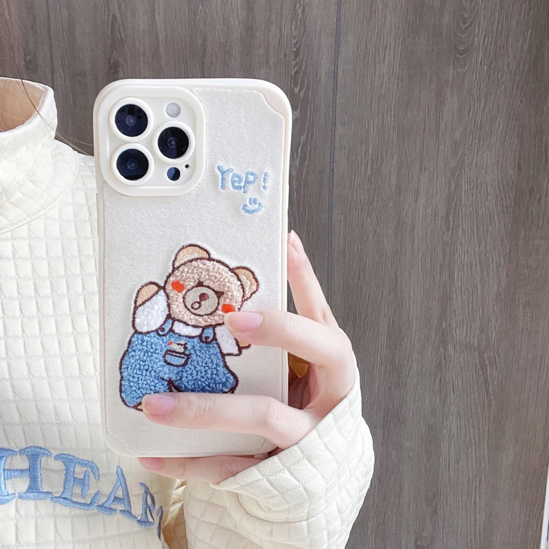 

Korean Cute Cartoon Teddy bear Embroidery Phone Case For iPhone 13 Pro Max 12 11 Pro Max X Xs Xr Warm Lamb Plush Fabric Cover
