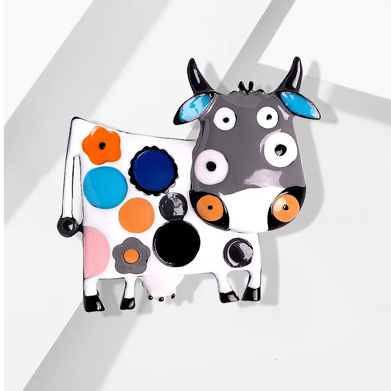 

Zodiac Enamel Lovely Cow Cattle Brooches For Women 5-color Bull Ox Animal Party Casual Brooch Pins New Year Gifts