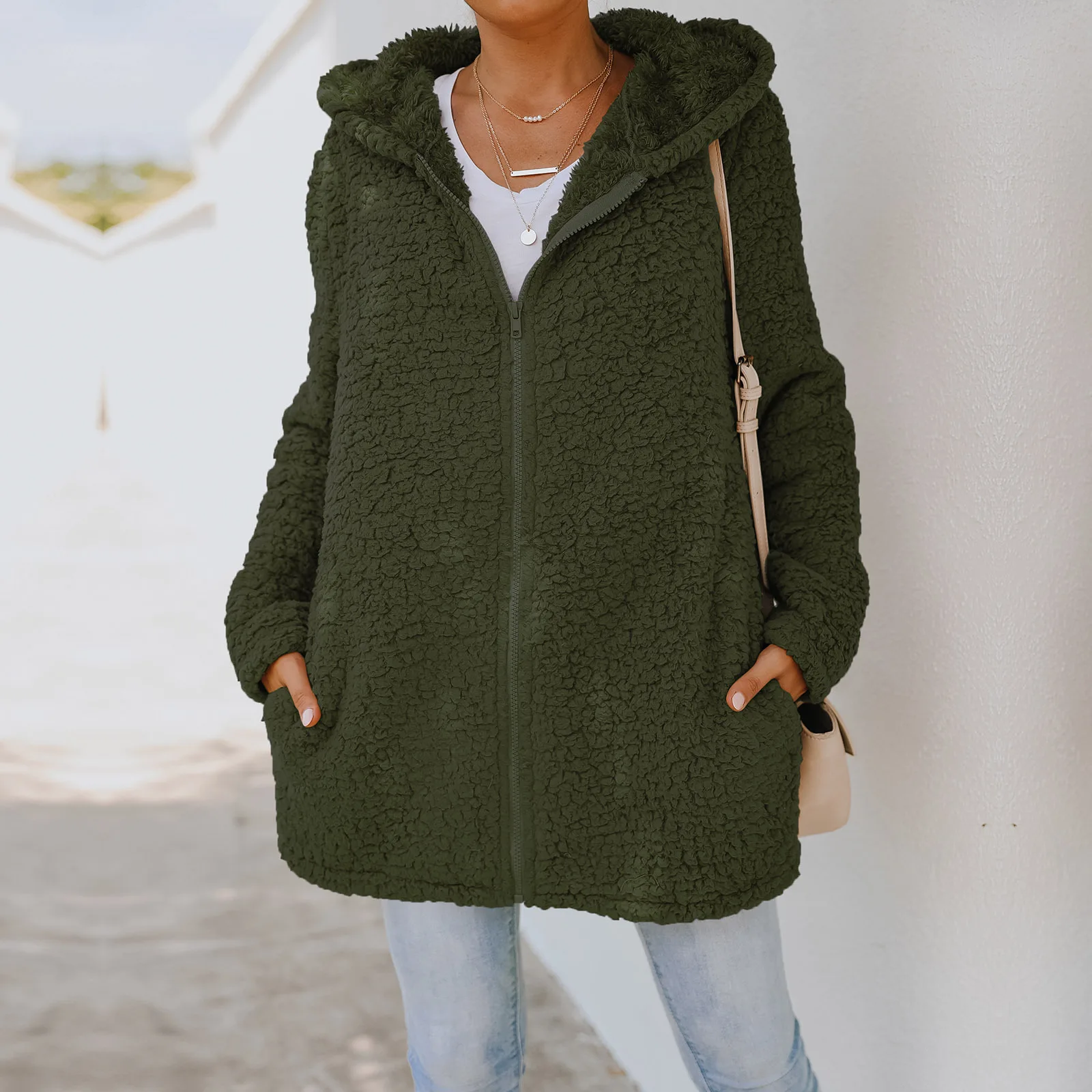 2021 Women Winter Lamb Wool Jacket High Quality Plush Outwear  Solid Color Casual Hooded Jacket Oversized Female Zipper Coat